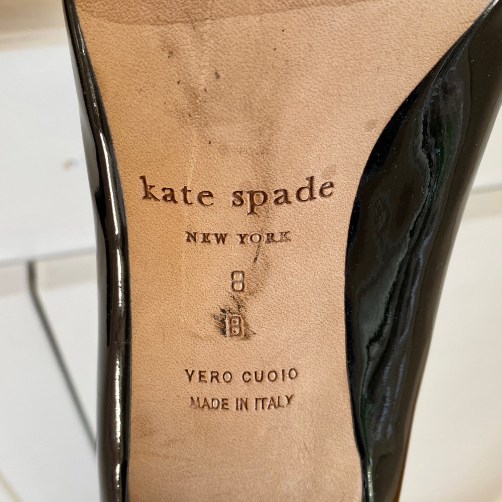 Kate Spade Karolina Heels, Black Patent, Size 8 - Picture 6 of 6
